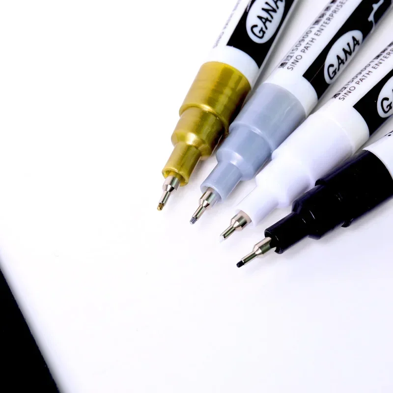 4 Teile/satz Ölbasierte Weiß S – Illustration Marker Set Bewertung und Preis